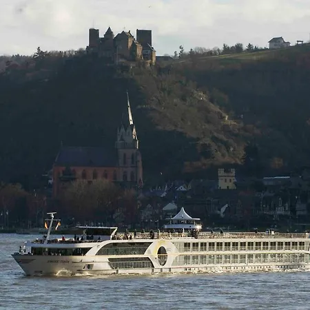 Fairtours Hotelschiff Swiss Tiara***** Frankfurt am Main