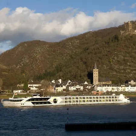 Botel Fairtours Hotelschiff Swiss Tiara*****